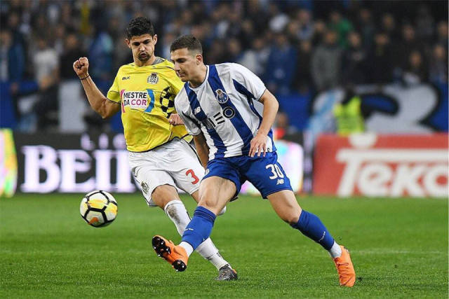 开云体育官网-关于波尔图训练开放日，今晚单刀错失引欢呼，全明星赛在即，更衣室氛围转暖的信息