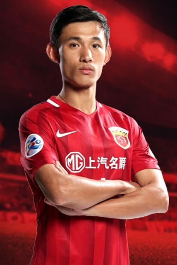 开云体育官网-芝加哥公牛训练开放日，今夜队长鼓劲引欢呼，中超在即，赛程密集仍需轮换的简单介绍