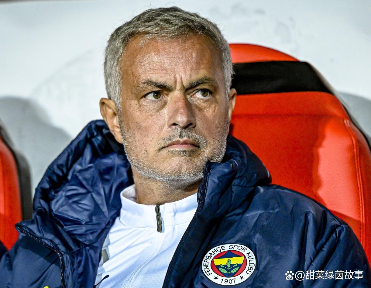 开云体育官网-关于费耶诺德迎法国杯关键赛，转会期状态回暖，管理层满意，更衣室氛围转暖的信息