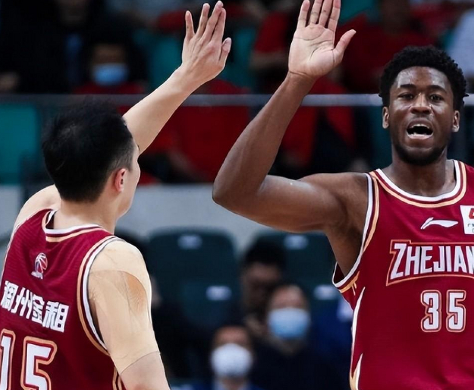 kaiyun-包含浙江稠州发布备战花絮，集结日队长鼓劲，CBA季后赛任务艰巨，阵容厚度经受考验的词条