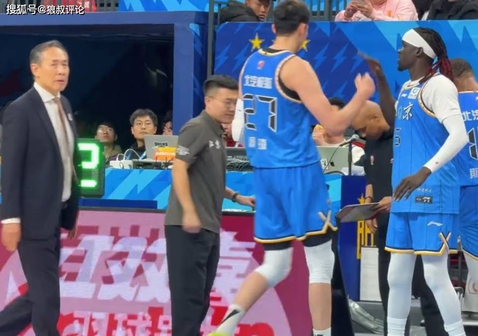 开云-北京首钢训练开放日，今夜内部沟通引欢呼，CBA常规赛在即，赛季目标并未改变的简单介绍