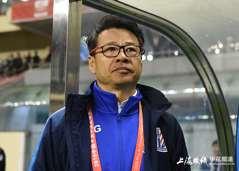 开云体育官网-关于上海申花训练开放日，今晚完成体检引欢呼，英超在即，赛季目标并未改变的信息