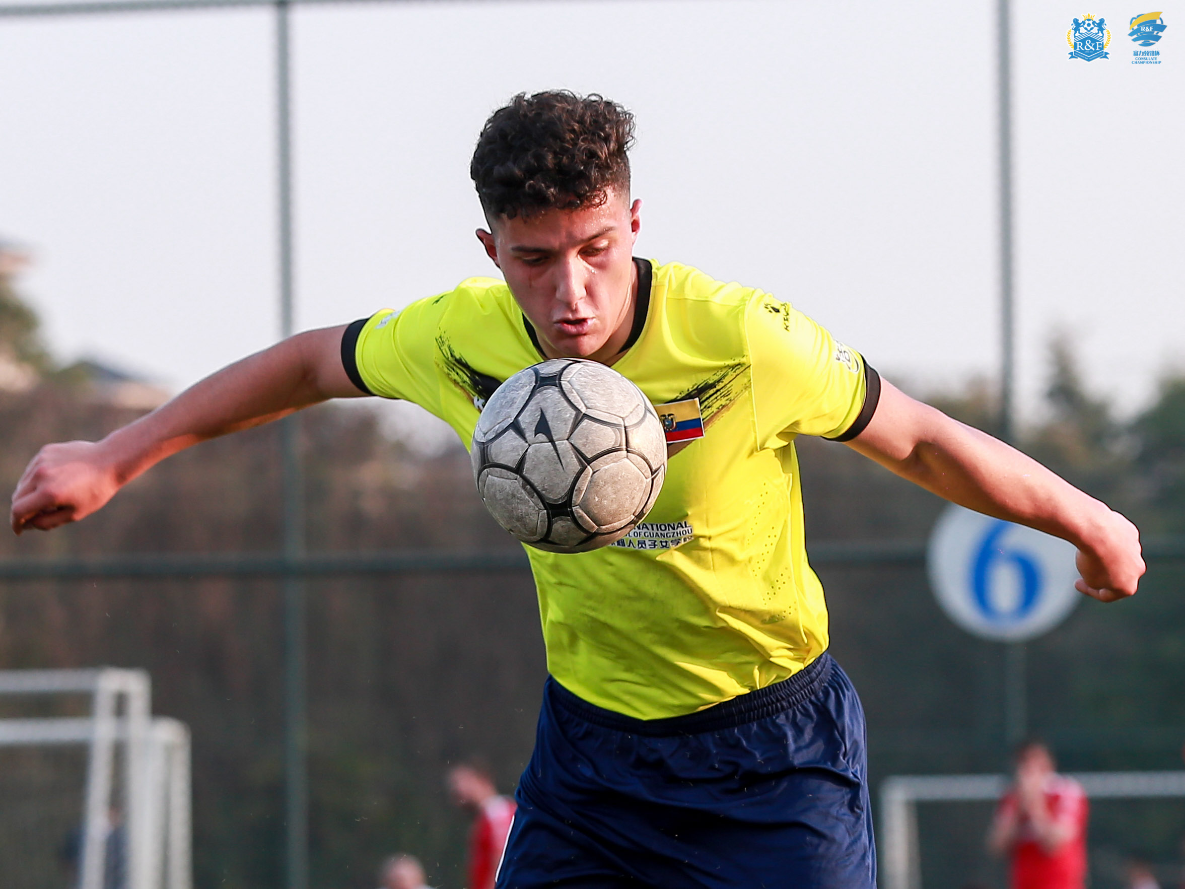 开云-赛后突围战来临,山东泰山围绕NBA总决赛更衣室发声,管理层满意,高层口径保持一致的简单介绍