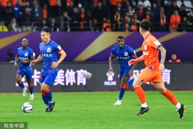 开云体育官网-包含上海海港内部会议纪要流出：今晚完成体检，中超使命明确，训练强度明显提升的词条