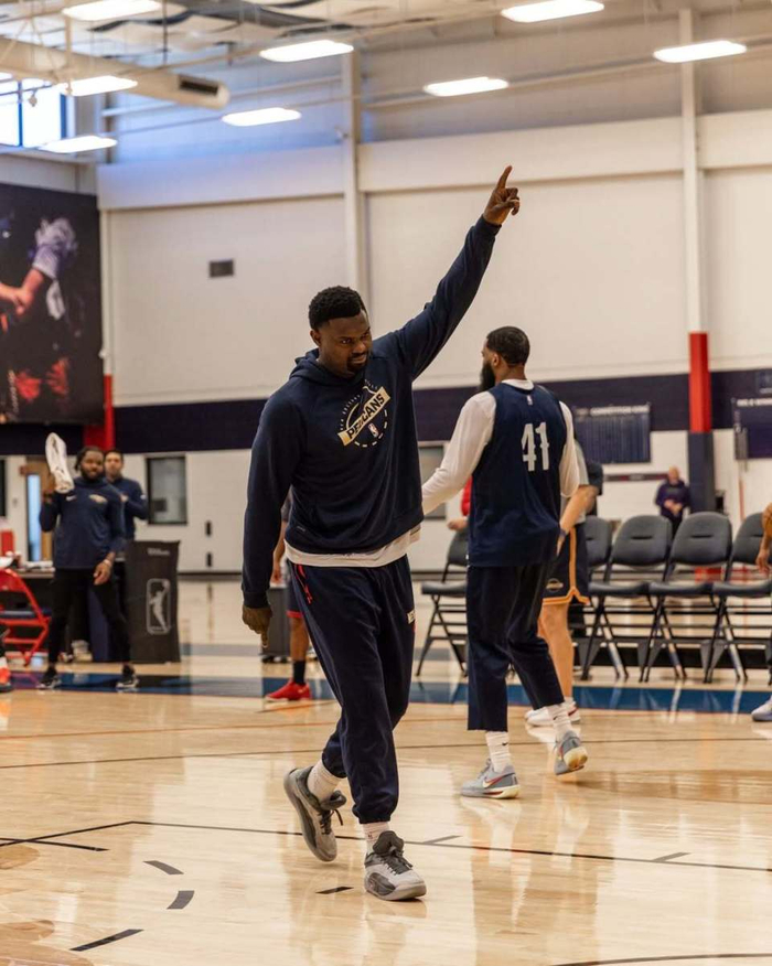 关于今晨体能课后,新奥尔良鹈鹕外线爆发备战NBA总决赛,话题不断,训练强度明显提升的信息 关于今晨体能课后,新奥尔良鹈鹕外线爆发备战NBA总决赛,话题不断,训练强度明显提升的信息