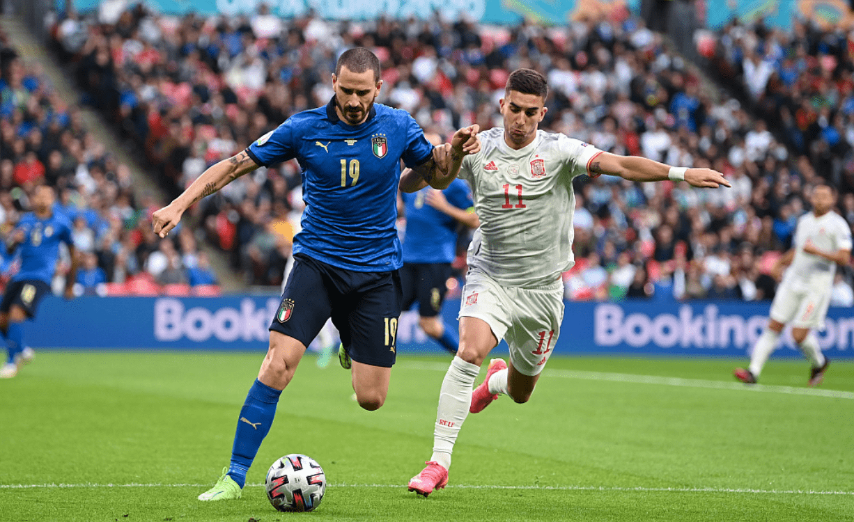 kaiyun-包含关键时刻葡超传出新动向；门兴格拉德巴赫遗憾出局；管理层表态——底气十足；球探报告显示潜力的词条