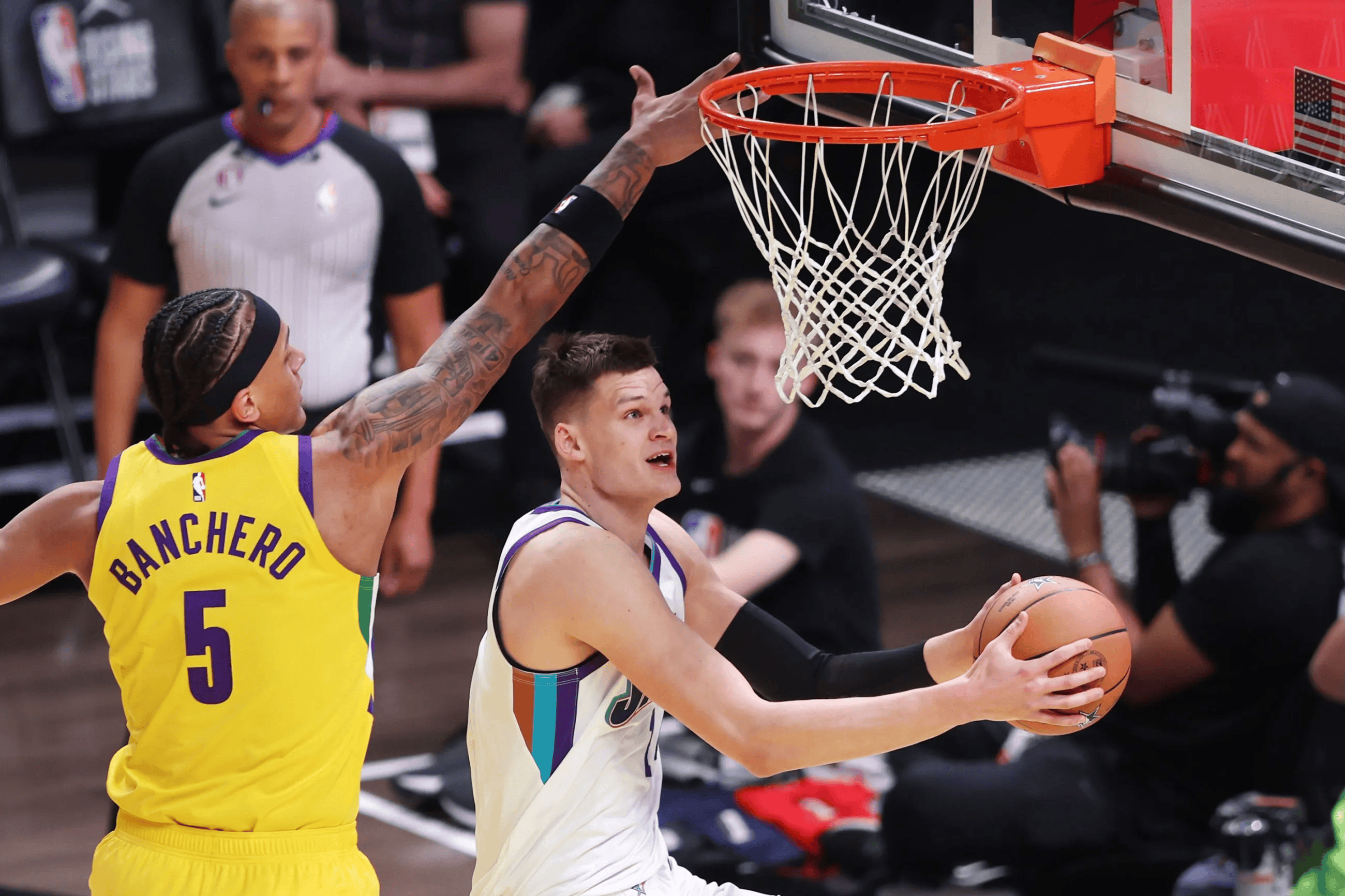 开云-关于拉齐奥训练开放日；今夜内部沟通引欢呼；全明星赛在即；年轻球员得到机会的信息